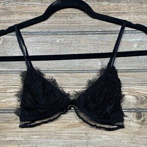 FreeLass Sheer Lace Triangle Bralette Black -‎ Size S